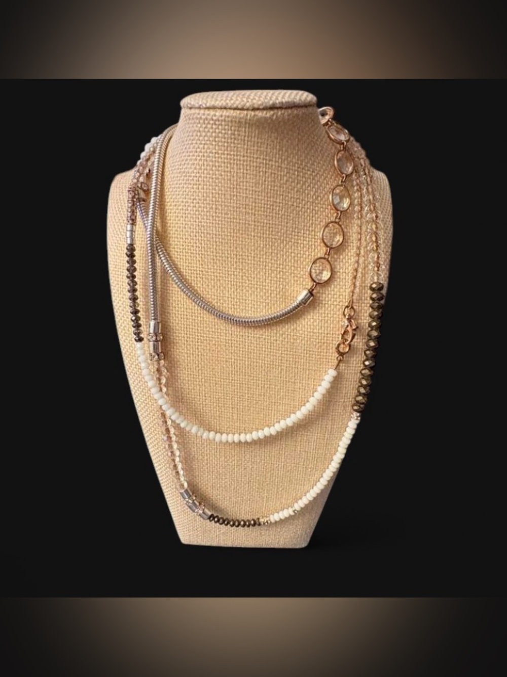 Henri Bendel Rare Multi-Strand Crystal Beaded Statement Necklace✨🤍💎